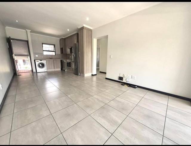 2 BEDROOM PROPERTY TO RENT IN BARBEQUE DOWNS